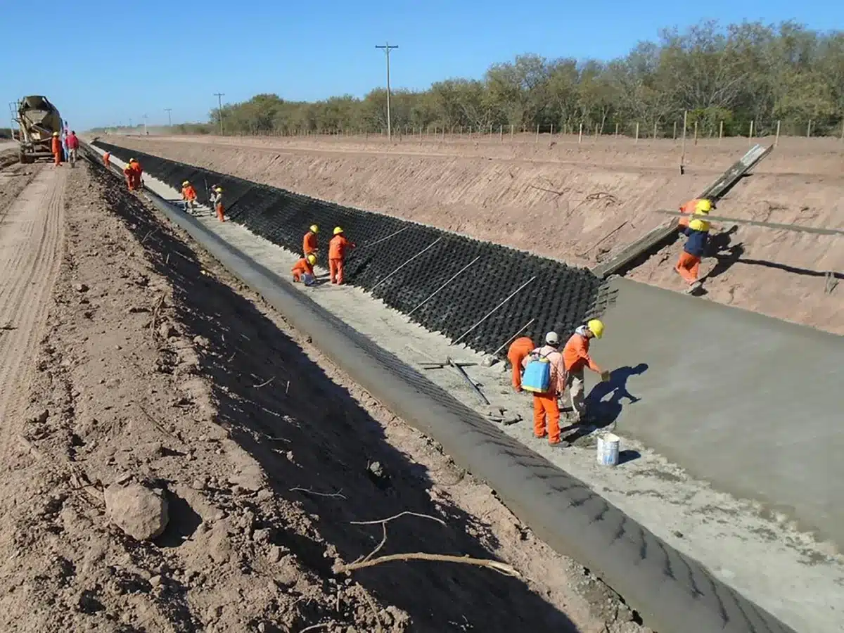 Instalación de Geoceldas en Taludes: Pasos para el control de la erosión