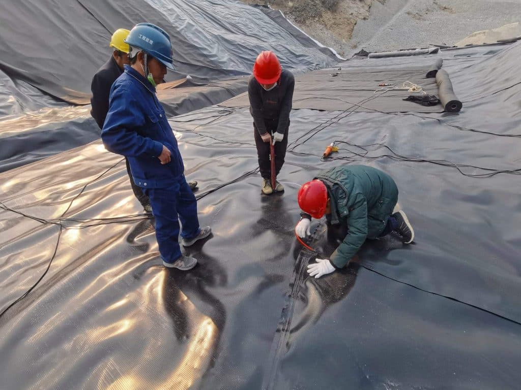 Guía de instalación de geomembrana HDPE