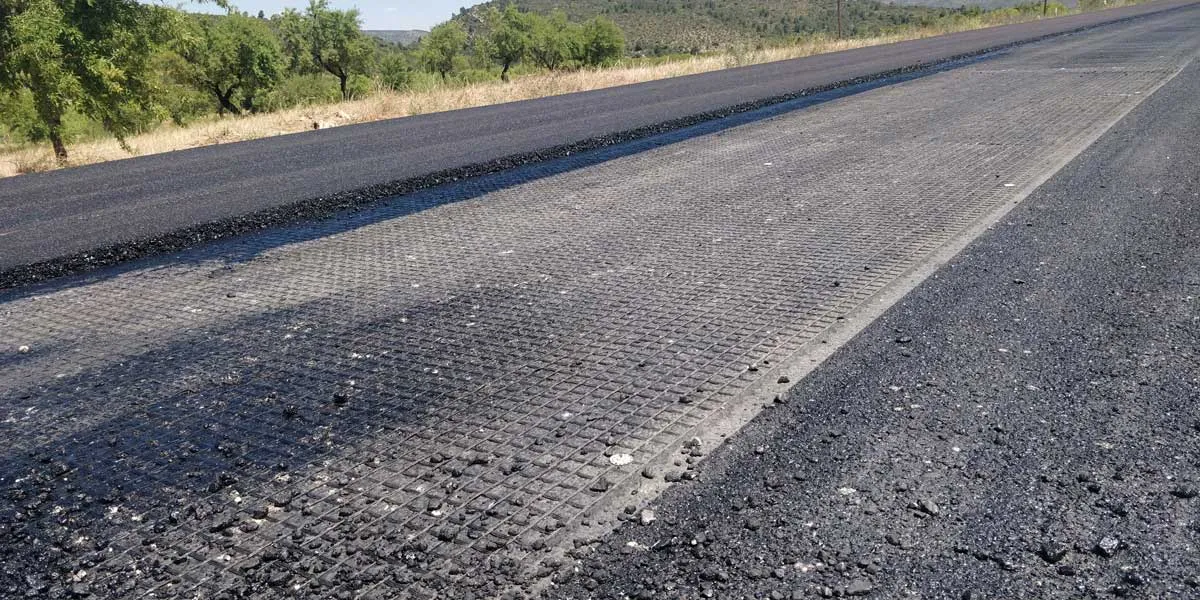 Los geocompuestos en la construcción de carreteras mejoran la durabilidad y la sostenibilidad