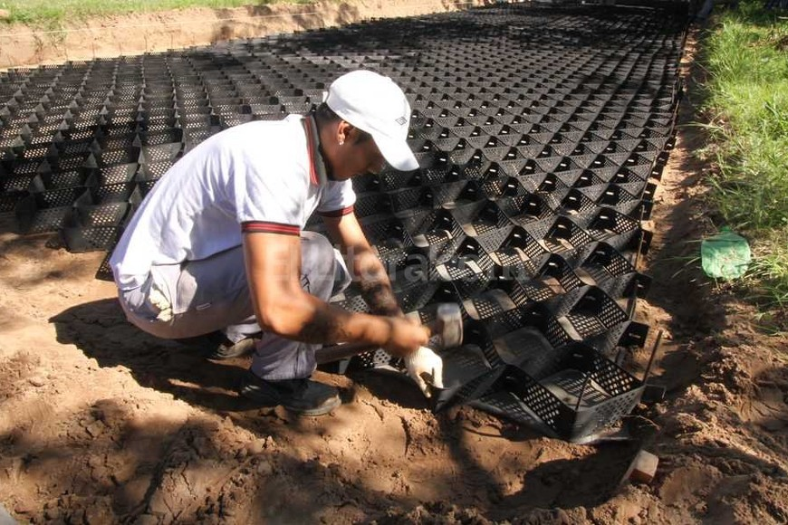 Geoceldas en Colastiné para estabilización de caminos rurales y protección de suelos