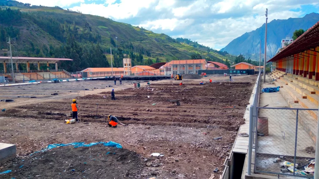Geocompuesto MacDrain GL instalado en vertederos sanitarios y proyectos de infraestructura para drenaje eficiente